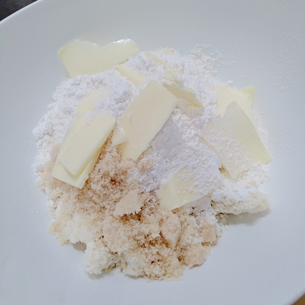 おからスコーンを作っている様子